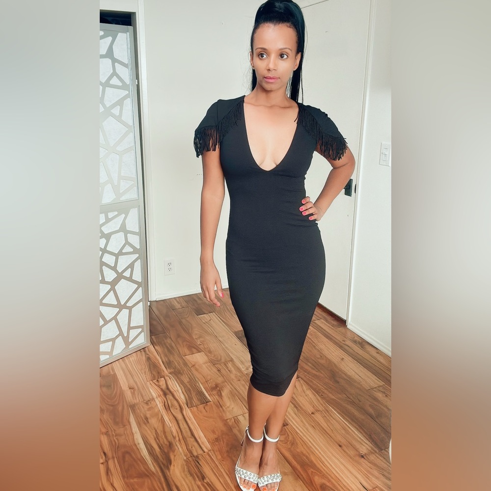 Nookie Black Mendez Fridge Detail Shoulder V-Neck Bodycon Party Midi Dress S - Picture 1 of 14